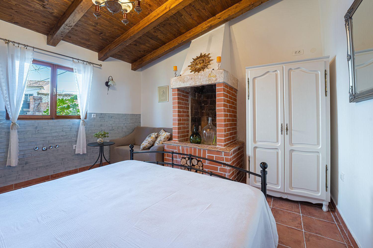 Traditionelle Steinfinca Mit Spielbereich, Babybett, Waschmaschine, Liegen Barban Εξωτερικό φωτογραφία